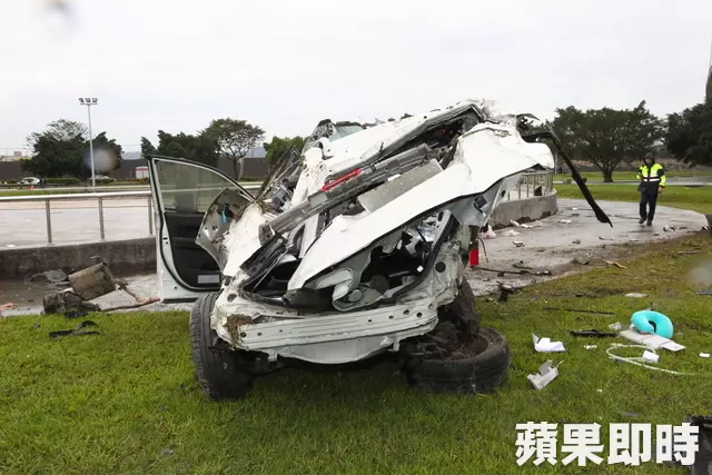 【墜車20公尺亡】酒駕失控衝出護欄墜落身亡 女友:前一晚有與他小酌