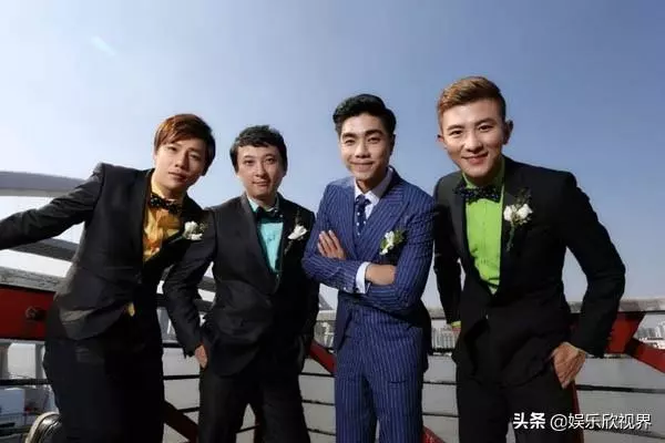 DOTA世界冠軍伍聲結婚,王思聰當伴郎為其開車門!