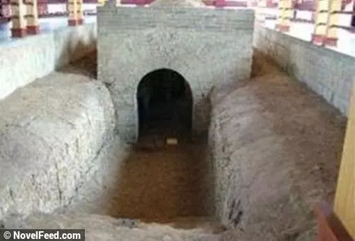沉睡千年...「關羽」陵墓終於出土!重點除了青龍偃月刀,其中一具女屍竟是四大美女的.. .
