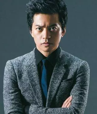 學歷最高的10位明星,最後一位竟有三個博士學位,你不得不服!