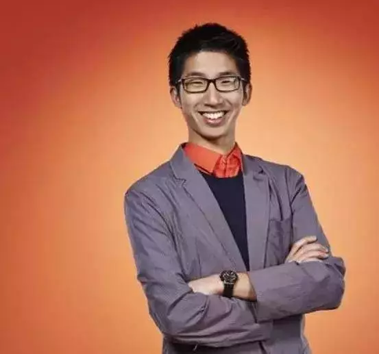 天才華裔18歲大學畢業,20歲上福布斯,如今遭「強東式」桃色陷阱?