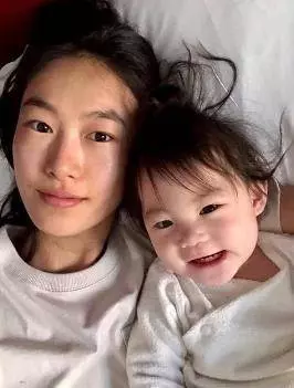 陳冠希女兒長大了,如今竟長成這般模樣,網友:浪子的女兒就是不一樣~