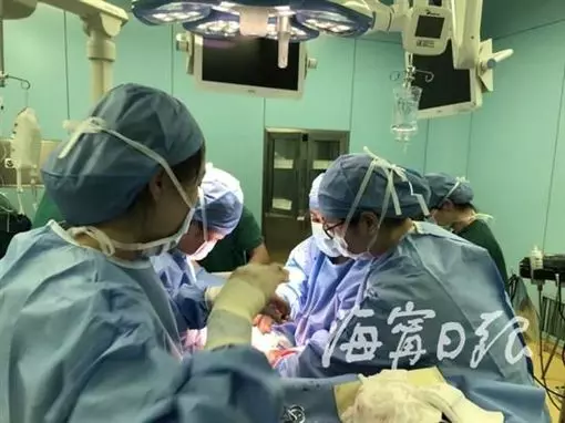 忍痛棄救早產兒…父絕望見最後一面 淚喊一句話竟出現奇蹟