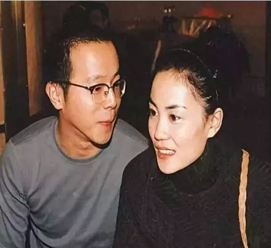 時隔多年,王菲前夫竇唯用6個字評價王菲的人品,網友:讓人唏噓!