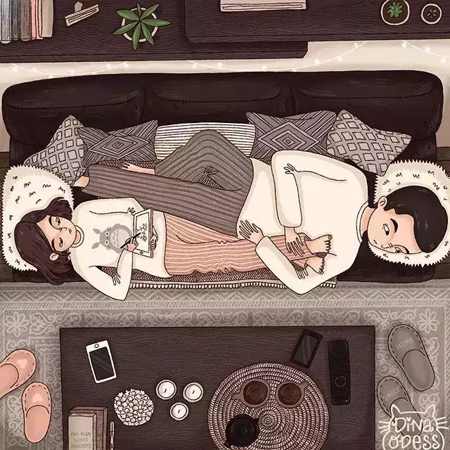 她曝光情侶私密照,引來百萬人圍觀:誰不是一邊嫌棄著又一邊愛著