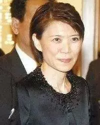 老和尚的預言:周美青「不為人知的一面」曝光!