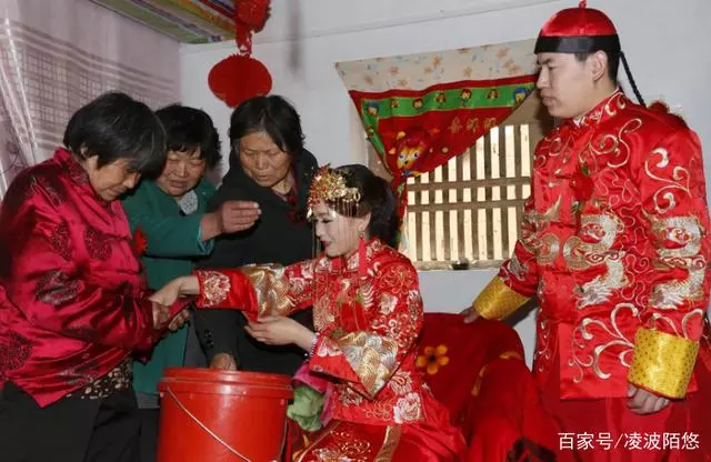 農村又出現一個怪象,比不結婚更嚴重,愁壞了不少父母