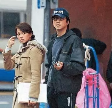 小哈林正面照被曝光,長成這模樣,難怪庾澄慶不允許伊能靜公開!