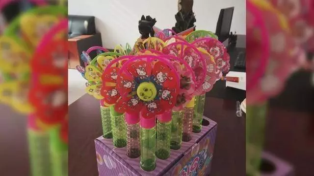 中國黑色產業鏈曝光 醫療垃圾變兒童玩具