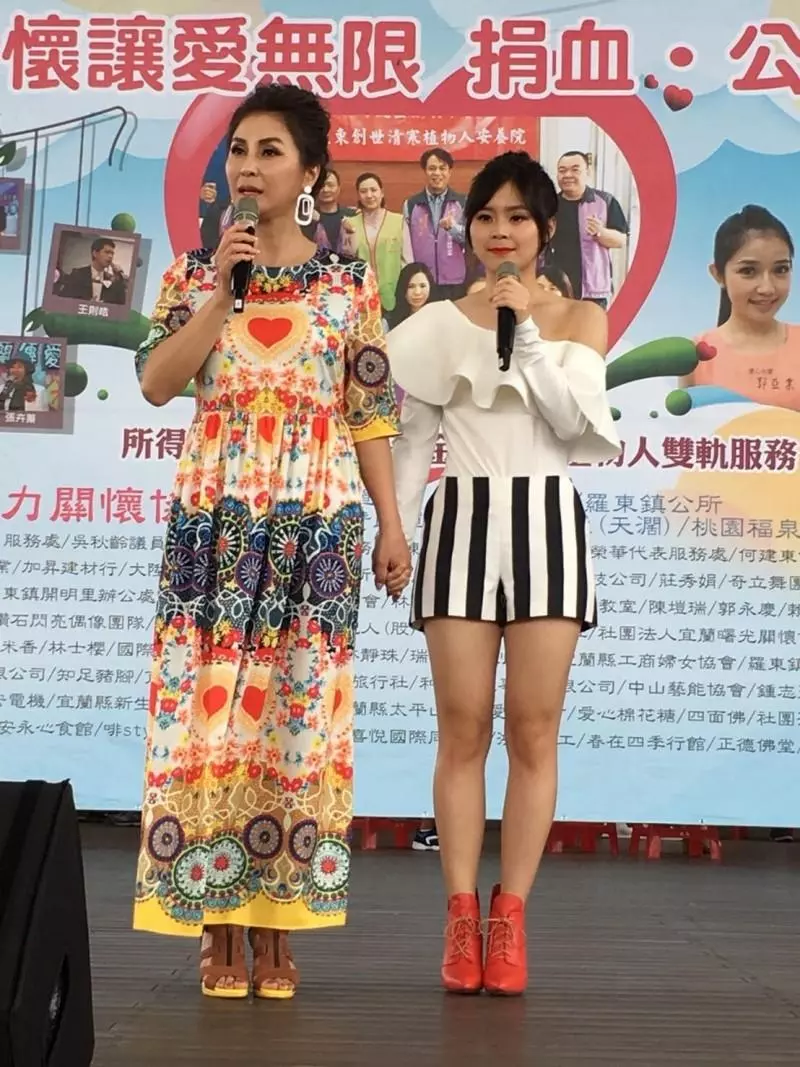 梁佑南「校花女兒」出道了!24歲的方琦,繼承媽媽美貌,目標是諧星!