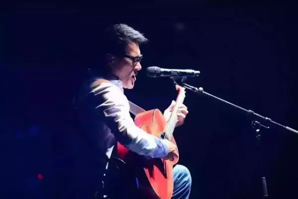 李宗盛唱哭自己:15年了,我以為你會等我.... 這麼多年,能讓李宗盛哭的女人仍然是她!