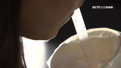 愛喝手搖飲恐加速腫瘤生長?醫警告「腸癌」也愛這群人~ |