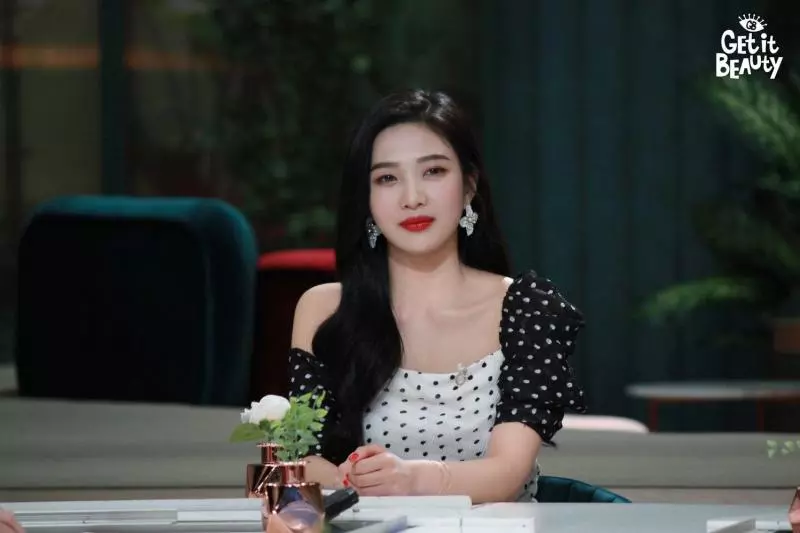 [Red Velvet][分享]190326 性感小九在線撩人！Cute&Sexy就是Joy的雙重魅力啊！