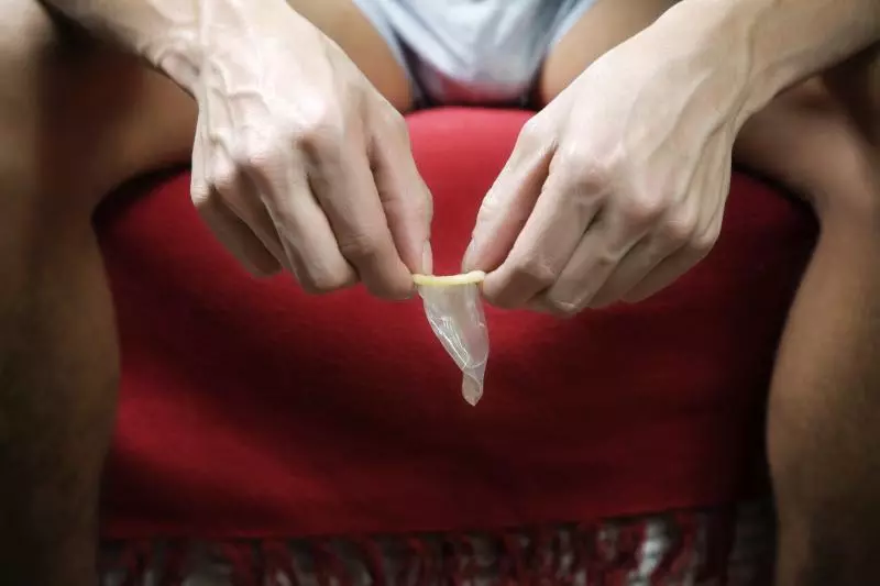 男友偷偷買春!害女大生遭染性病最嚴重菜花