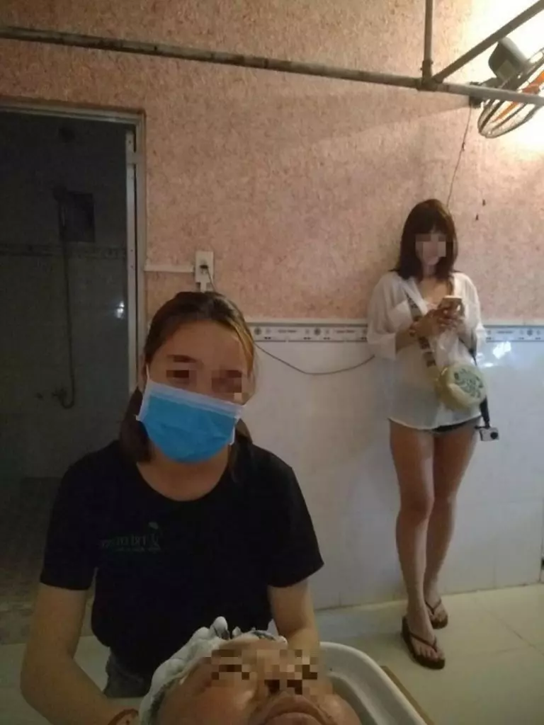 朋友私推「越南式特別洗頭」他興奮躺…老婆竟上樓監視 網全歪樓:嫂子好正!