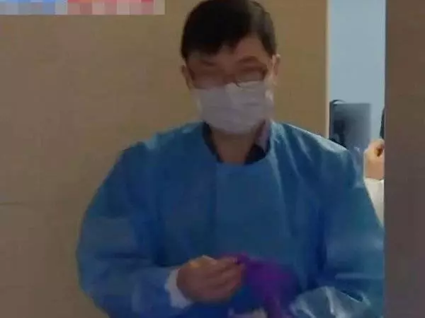 【獅城情侶赴台棄嬰】情侶疑逃到大馬 吃香喝辣
