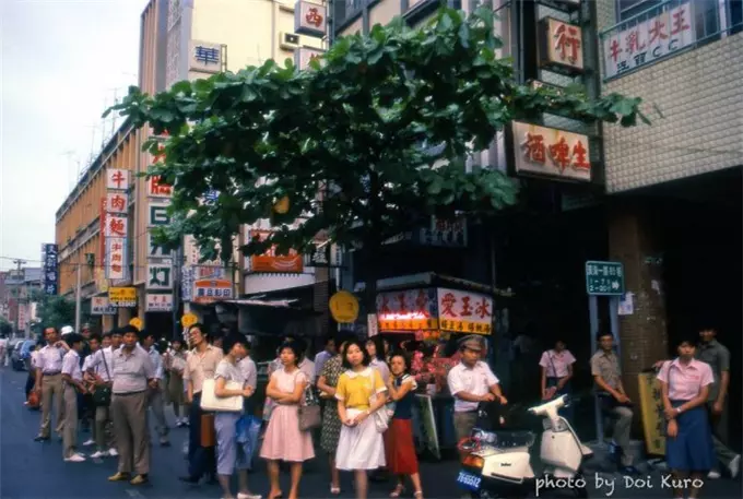 鏡頭下!一名日本人拍攝的1979年臺灣:陌生又熟悉,圖8的新娘太美不敢看!