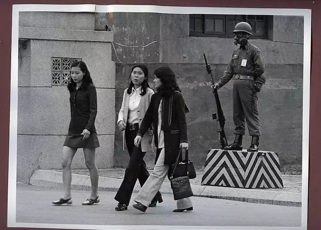 鏡頭下!一名日本人拍攝的1979年臺灣:陌生又熟悉,圖8的新娘太美不敢看!