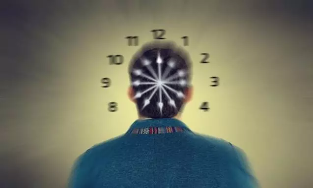 你自己不優秀,認識誰都沒用