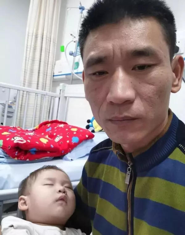 重病兒父親拾金不昧,失主捐40萬斤蘿蔔救孩子