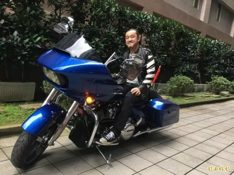 陳為民弟夜衝遇「山神」擋路下場超毛!驚呼:「這條路」是全台唯一非神在鎮壓的路!
