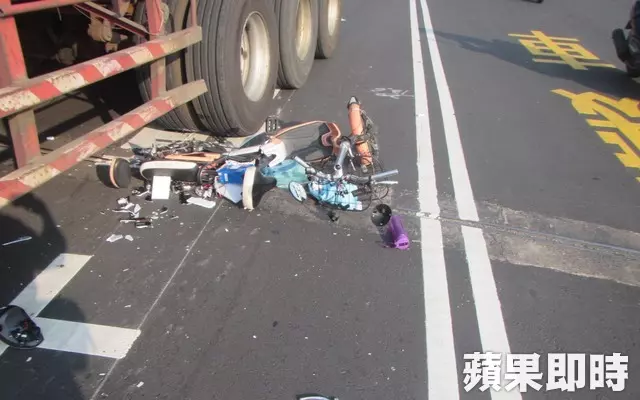 姊妹花探視病嬤 捲聯結車輪下!20歲科大姊命危