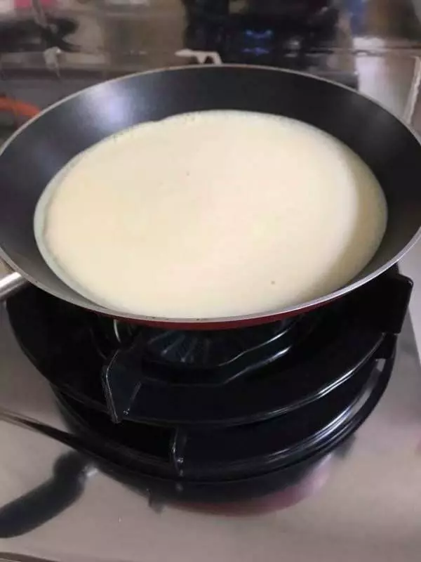 簡單易做的《曼煎糕》一個平底鍋就能搞定,而且自己做還可以加多多料哦!!