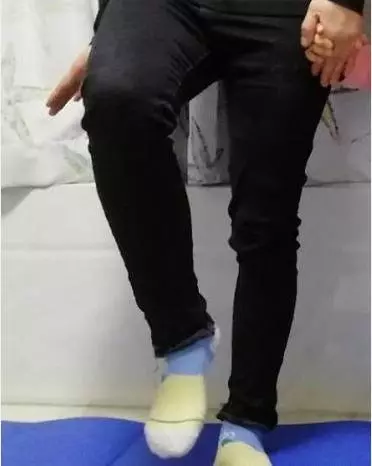 久站或久坐引起腰部酸痛?3個鍛煉腰部的方法,讓勞累的腰不酸痛