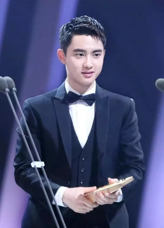 EXO成員都暻秀或將與SM解約,選擇演員職業?