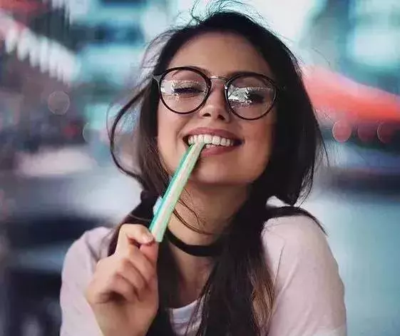 女人有沒有福氣,看臉就知道,臉大的女人,最好命!