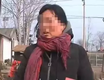 9旬母親被女婿打,女兒坐一旁無動於衷,女兒:我一死她就享福了