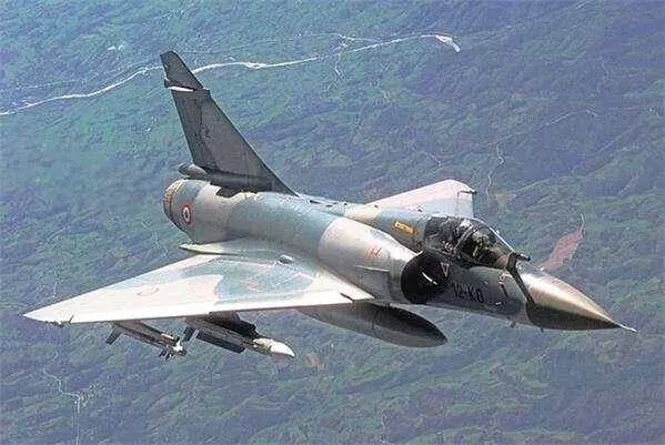 印度招兵買馬同時,巴基斯坦也不閒著,訂購32架戰機即將到來