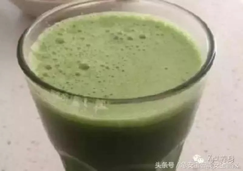 高血壓是慢性病,一旦患上就需要終身服藥!! 幫你附上「年齡和血壓」對照表,有必要了解...