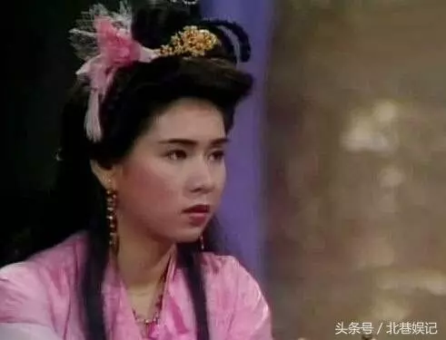 又一位明星去世!享年46歲!21歲出道,憑一角爆紅港臺,卻因意外導致右耳失聰,遭遇...去世!