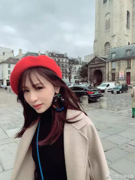 【甜心教主怎麼了?!】36歲王心凌「五官腫脹變形」,激像羅斯瑪!網友:這根本整壞了!