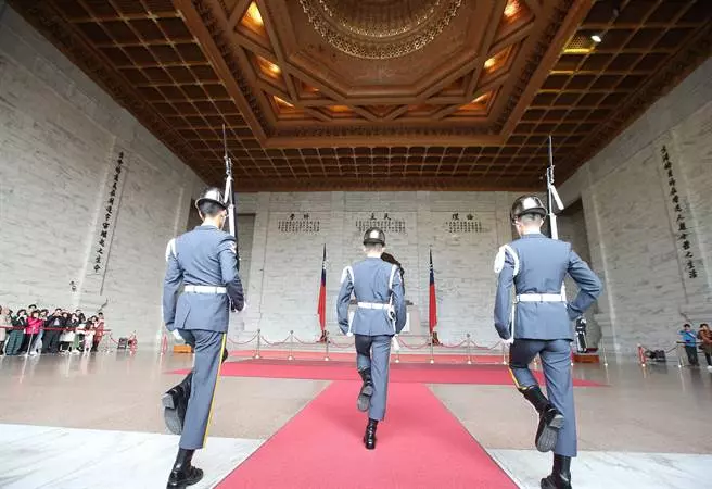 緬懷蔣公 彭蔭剛認為這四類人要心懷感激