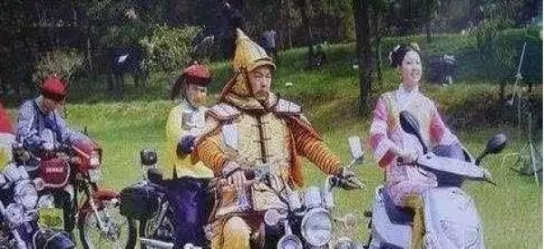 演員不拍戲時在幹嘛?第一張我忍住了,最後一張我笑了一天