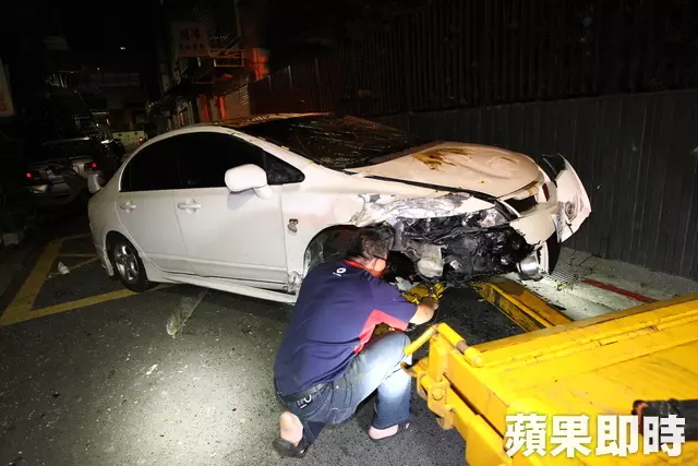 酒駕男連撞18車翻覆 酒測值0.75嗆「拍什麼!」