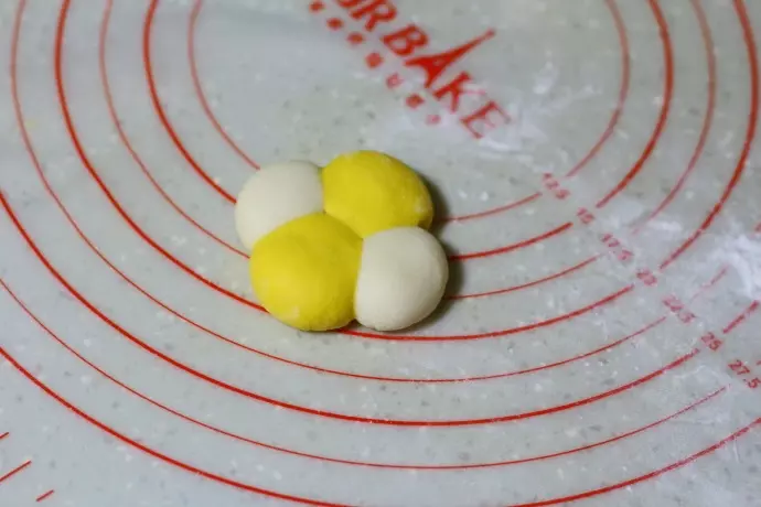饅頭的美味做法,擀一擀,捏一捏,好看又好吃,一頓吃四個都不夠