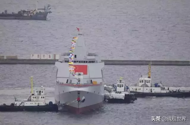 絕對超前的萬噸巨艦!將在海軍節首次亮相!