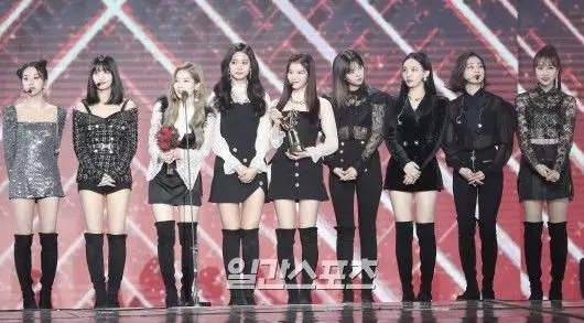 [TWICE][分享]190328 時隔兩週《#TWICE2》再次登頂Billboard Japan綜合專輯排行榜