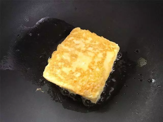 5分鐘快手早餐,比蛋糕簡單,比雞蛋餅頭好吃,簡單易消化,非常適合孩子和老人