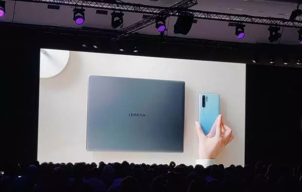 Huawei黑科技不只有50倍鏡頭!系統全新升級P30 Pro還能當車鑰匙!