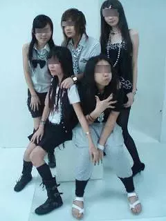 你一定經歷過!大馬以前的「啦啦仔/妹」都有過的8種Fashion!現在看回去真的是尷尬到爆!