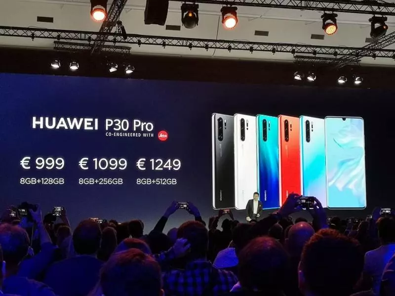Huawei P30和P30 Pro終於公布!只需RM3682!Leica四攝!可Zoom 50倍!