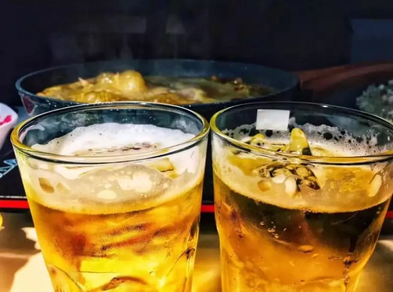 去吃海底撈前一定要知道的12個用餐小貼士!這個時候去就不用排長龍了!