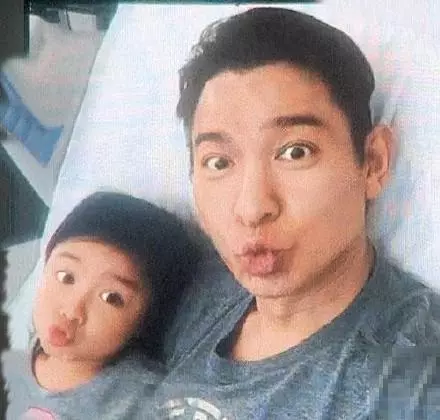 吳彥祖女兒,任達華女兒,劉德華女兒,張學友女兒,差距一眼馬上就看出來!