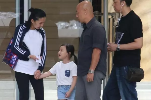 吳彥祖女兒,任達華女兒,劉德華女兒,張學友女兒,差距一眼馬上就看出來!