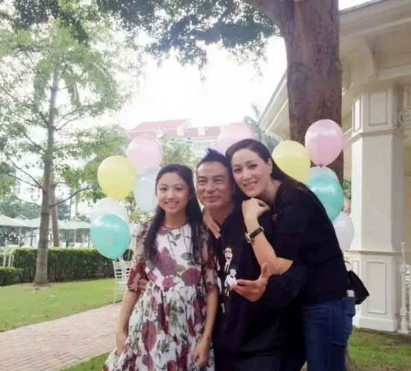 吳彥祖女兒,任達華女兒,劉德華女兒,張學友女兒,差距一眼馬上就看出來!