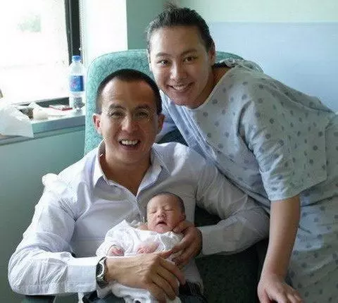 為什麼李嘉誠寧願孫子沒媽,也不讓梁洛施進門?原因出乎意料,這19億分手費花得不虧!